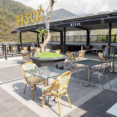 פולי Bisck Hotel & Resort מראה חיצוני תמונה