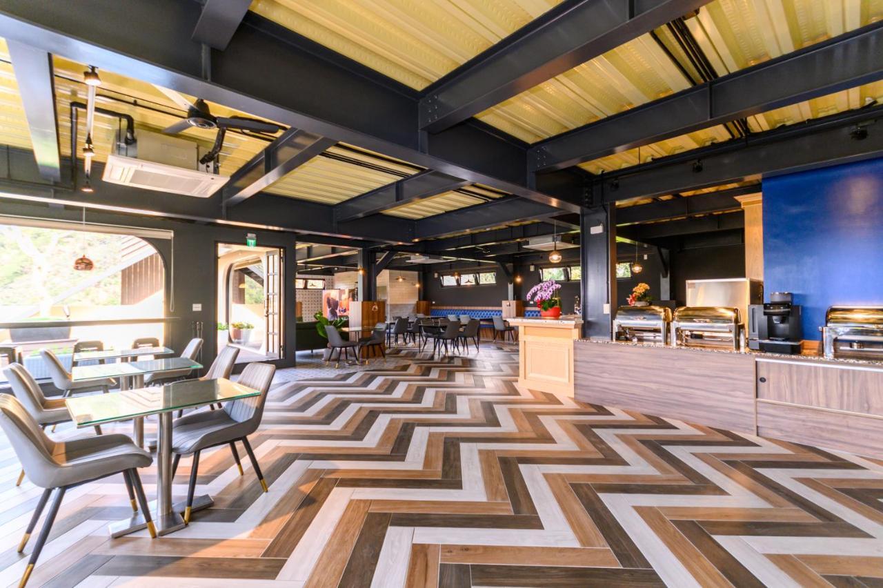 פולי Bisck Hotel & Resort מראה חיצוני תמונה